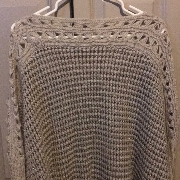 Sweater - Picture 5 of 5